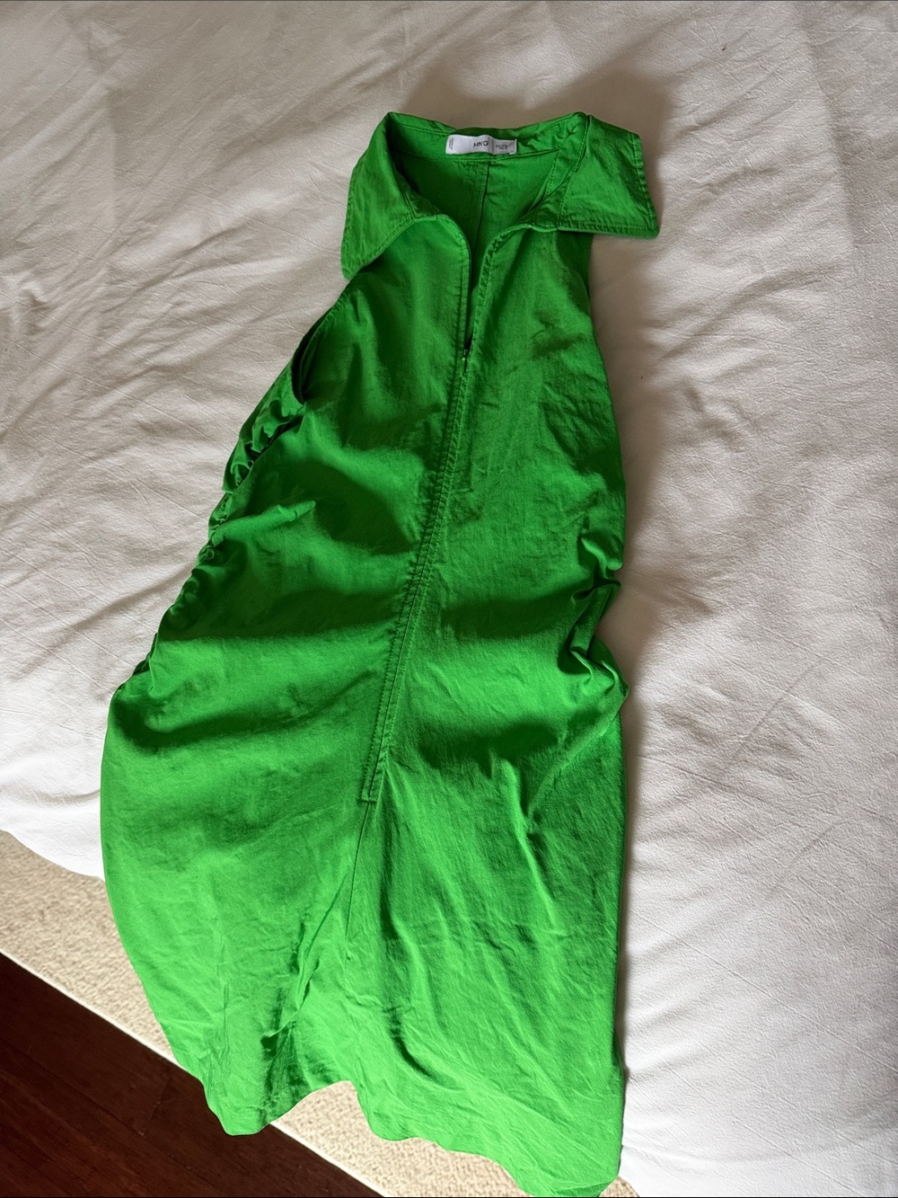 Green mango ruched zip up dress size small 6